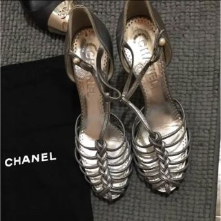 シャネル(CHANEL)の紅様専用(サンダル)