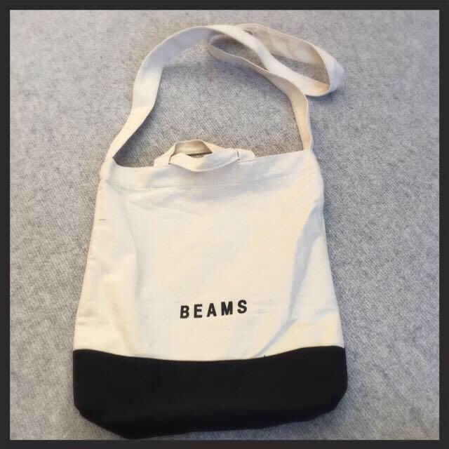BEAMSコラボトート レディースのバッグ(トートバッグ)の商品写真