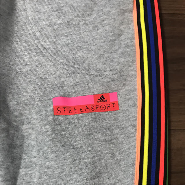 adidas by Stella McCartney(アディダスバイステラマッカートニー)のadidas ステラマッカートニー スエットパンツ レディースのパンツ(カジュアルパンツ)の商品写真