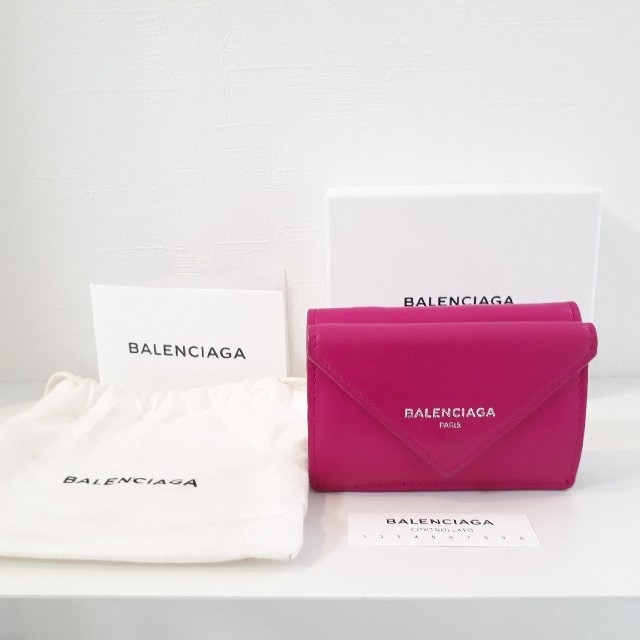 BALENCIAGAバレンシアガ　ペーパーミニウォレット　ピンク