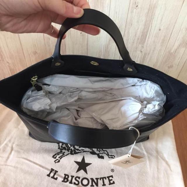 IL BISONTE - 新品 イルビゾンテ レザー トートバッグ A4 入ります