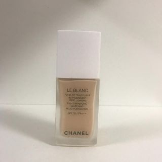 シャネル(CHANEL)のシャネル ル ブラン フリュイド ルミエール ファンデーション(ファンデーション)