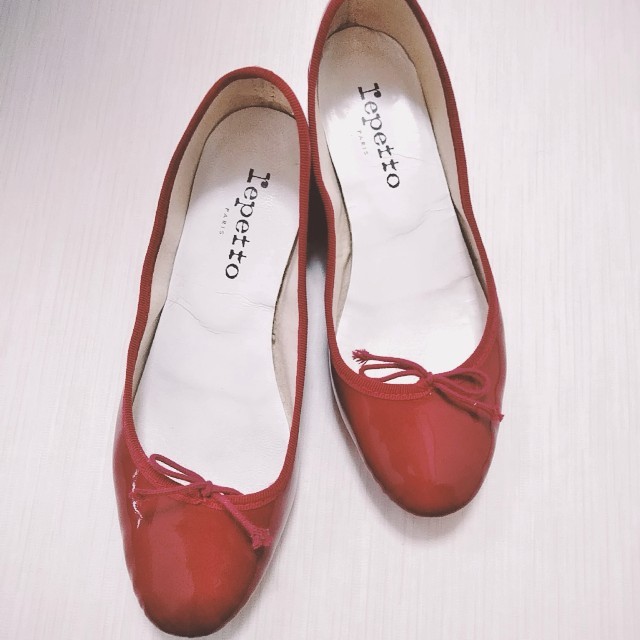 repetto(レペット)のゆうこ様　repettoレペットバレエシューズ カミーユ　濃赤　37　美品 レディースの靴/シューズ(バレエシューズ)の商品写真