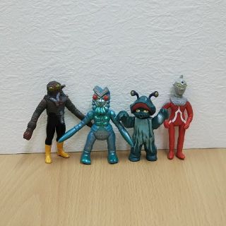 ウルトラマン&怪獣 4体(特撮)