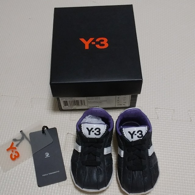 adidas(アディダス)のアディダス　Y-3 　ベビーシューズ キッズ/ベビー/マタニティのベビー靴/シューズ(~14cm)(スニーカー)の商品写真