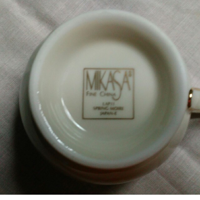 MIKASA(ミカサ)の専用　　MIKASAおおきめコーヒー碗皿2客セット インテリア/住まい/日用品のキッチン/食器(食器)の商品写真