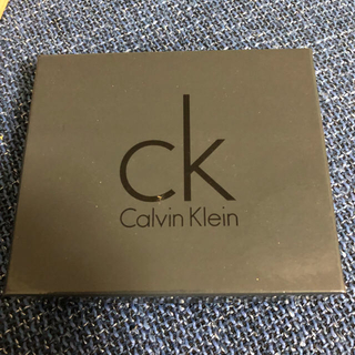カルバンクライン(Calvin Klein)のカルバンクライン 二つ折り財布(折り財布)