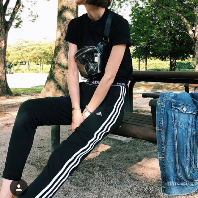 moussy(マウジー)の即完売☆MOUSSY×adidasコラボ3ストライプスパンツtights msy レディースのレッグウェア(レギンス/スパッツ)の商品写真