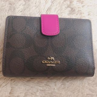 コーチ(COACH)のCOACH 二つ折り財布 ピンク(財布)