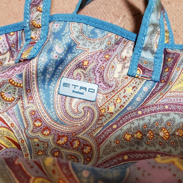 ETRO(エトロ)のエトロ　トートバッグ　最終値下げ！　ペイズリー　ミニ　 レディースのバッグ(トートバッグ)の商品写真