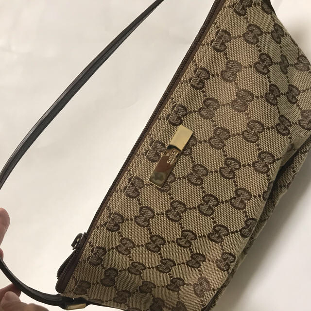 Gucci(グッチ)の美品GUCCI ポーチ レディースのファッション小物(ポーチ)の商品写真