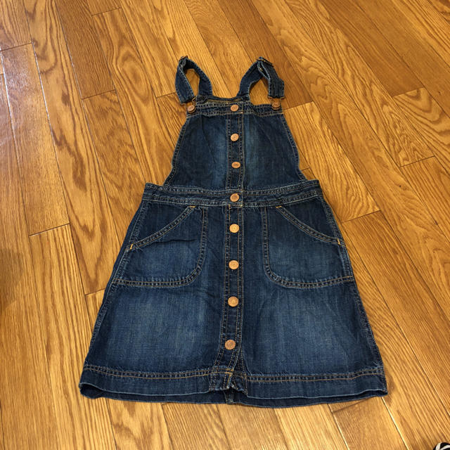 GAP Kids(ギャップキッズ)のGap Kids デニムジャンパースカート キッズ/ベビー/マタニティのキッズ服女の子用(90cm~)(スカート)の商品写真