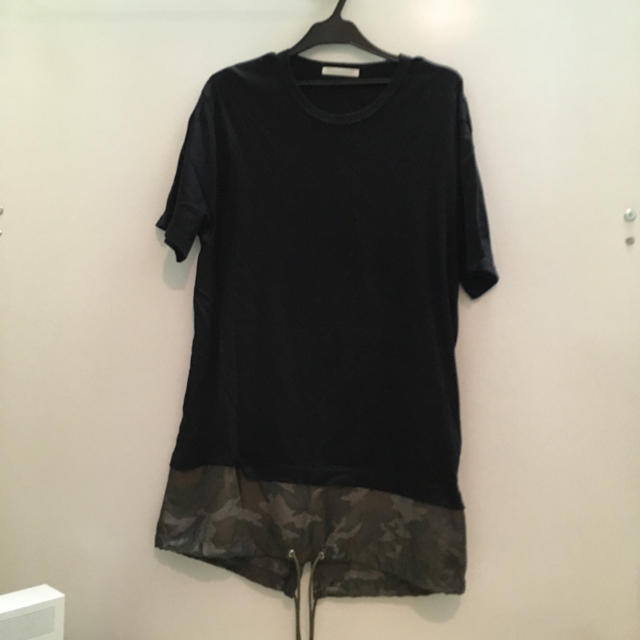 DISCOVERED(ディスカバード)のdiscovered Ｔシャツ Ｍサイズ メンズのトップス(Tシャツ/カットソー(半袖/袖なし))の商品写真