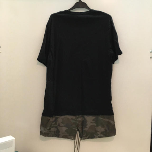 DISCOVERED(ディスカバード)のdiscovered Ｔシャツ Ｍサイズ メンズのトップス(Tシャツ/カットソー(半袖/袖なし))の商品写真