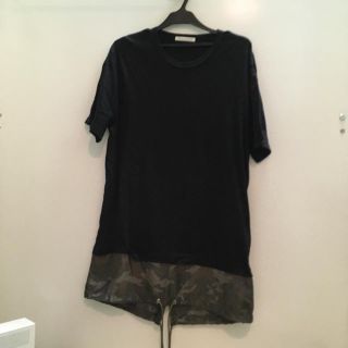 ディスカバード(DISCOVERED)のdiscovered Ｔシャツ Ｍサイズ(Tシャツ/カットソー(半袖/袖なし))