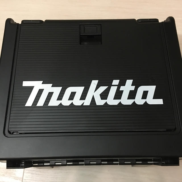 Makita - マキタ インパクト 14.4v
