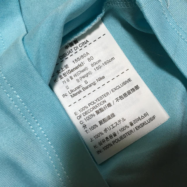 NIKE(ナイキ)のNIKETシャツ レディースのトップス(Tシャツ(半袖/袖なし))の商品写真