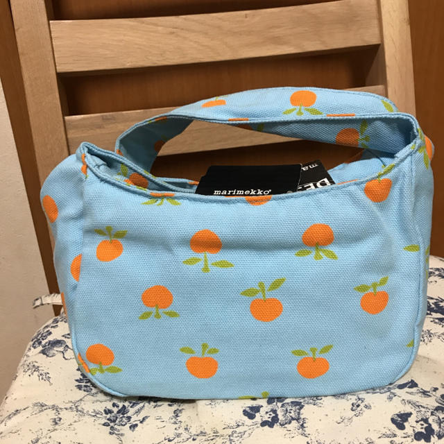 marimekko(マリメッコ)の新品☆marimekko omena ショルダーバッグ りんご アクア×オレンジ レディースのバッグ(ショルダーバッグ)の商品写真