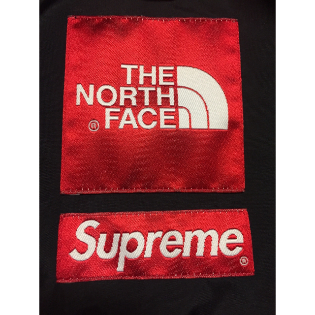 Supreme(シュプリーム)のSupreme × The North Face map sizeS メンズのジャケット/アウター(ナイロンジャケット)の商品写真