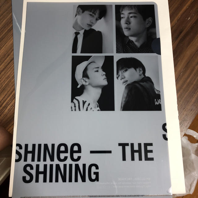 SHINee(シャイニー)のSHINee限定品クリアファイル エンタメ/ホビーのCD(K-POP/アジア)の商品写真