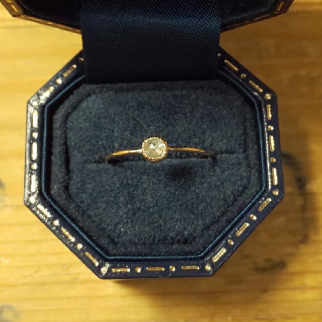 H.P.FRANCE(アッシュペーフランス)のナチュラルグレーダイヤモンドリング レディースのアクセサリー(リング(指輪))の商品写真