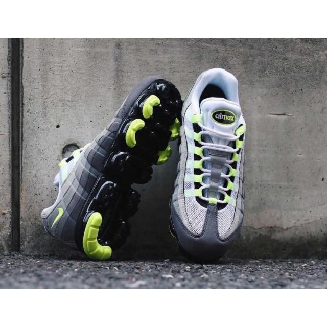 NIKE エアーヴェイパーマックス95 26.0cm２６０cm付属品