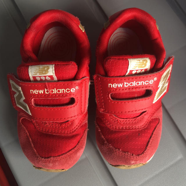 New Balance(ニューバランス)のニューバランス  15㎝ 赤 キッズ/ベビー/マタニティのキッズ靴/シューズ(15cm~)(スニーカー)の商品写真