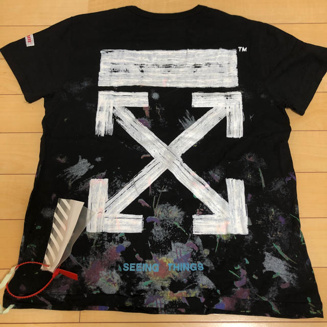 off-white オフホワイト Tシャツ