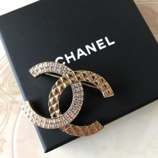 シャネル(CHANEL)の♡sakura様♡専用(ブローチ/コサージュ)