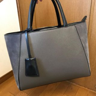 ザラ(ZARA)のZARA ★ ハンドバッグ(ハンドバッグ)