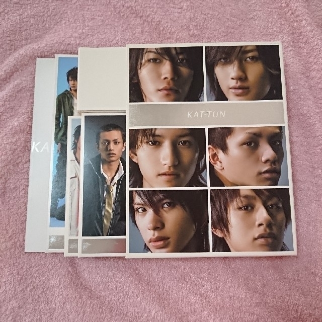 KAT-TUN(カトゥーン)のKAT-TUN Real Face Film〈完全限定盤〉 エンタメ/ホビーのCD(ポップス/ロック(邦楽))の商品写真