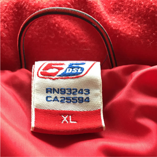 55DSL(フィフティーファイブディーエスエル)の55DSL ダウンベスト お買い得 商品 メンズのジャケット/アウター(ダウンベスト)の商品写真