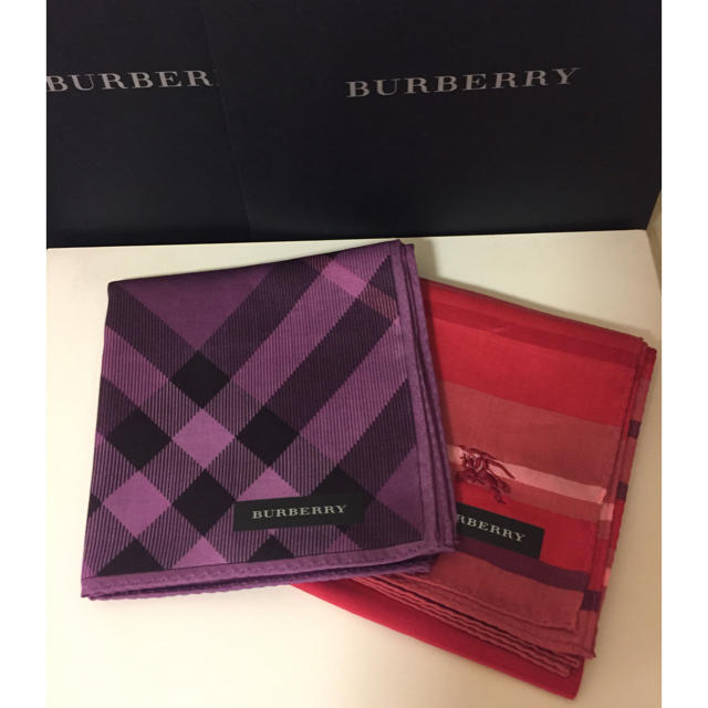 BURBERRY(バーバリー)のBURBERRY☆ハンカチ2枚セット レディースのファッション小物(ハンカチ)の商品写真