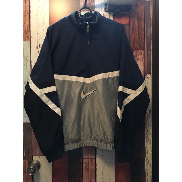 NIKE(ナイキ)のNIKE 90s ビッグスウッシュ ブルゾン メンズのジャケット/アウター(ブルゾン)の商品写真