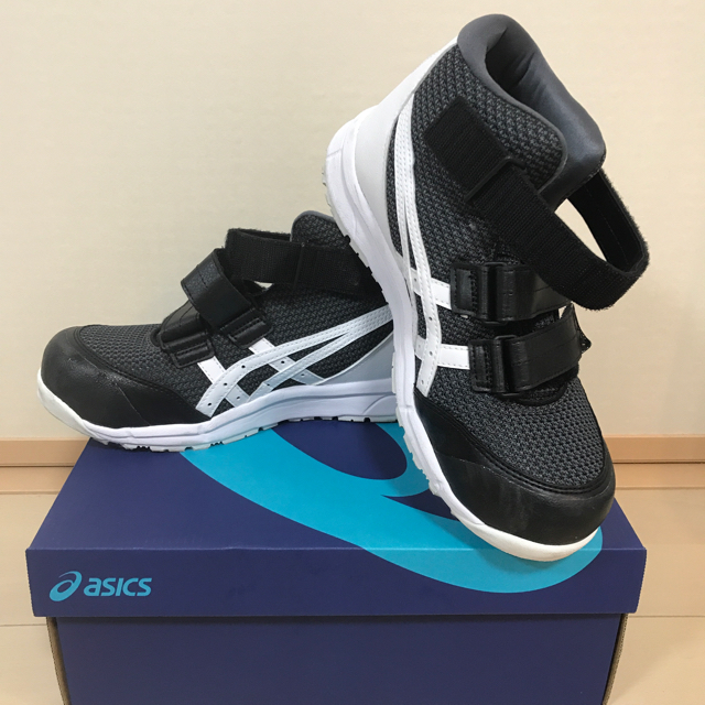 asics(アシックス)のasics 安全靴  レディースの靴/シューズ(その他)の商品写真