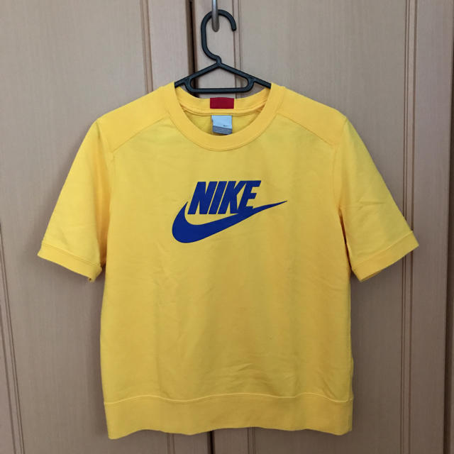 NIKE(ナイキ)のNIKE  レディースのトップス(Tシャツ(半袖/袖なし))の商品写真