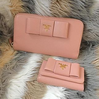 プラダ(PRADA)の正規品♡プラダ長財布とキーケース2点セット(財布)