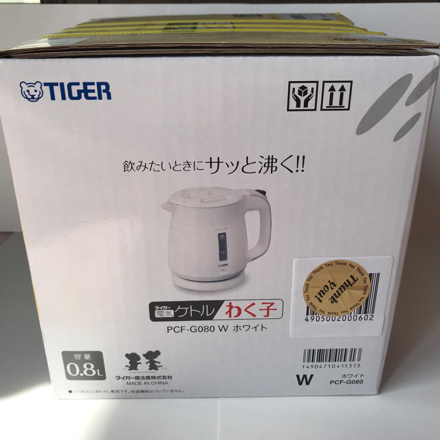 TIGER(タイガー)の【新品 未使用】 タイガー 電気ケトル わく子 800ml 白｜70% 蒸気レス スマホ/家電/カメラの生活家電(電気ケトル)の商品写真