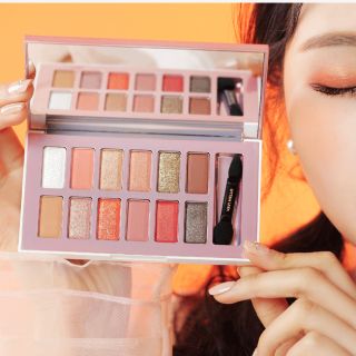 ディーホリック(dholic)のVALENTINE BOX2 PEACH PALETTE(アイシャドウ)