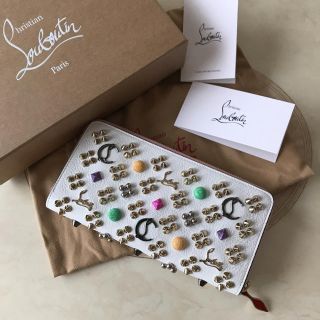 クリスチャンルブタン(Christian Louboutin)の♡キュー様♡専用(財布)