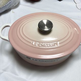 LE CREUSET - ルクルーゼ 楕円形鍋 パウダーピンク 難ありの通販｜ラクマ