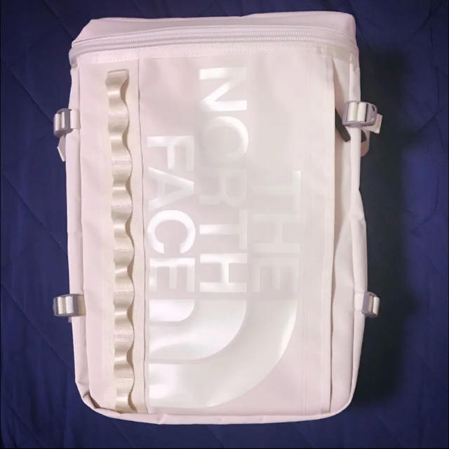 THE NORTH FACE ヴィンテージホワイト 30L | フリマアプリ ラクマ