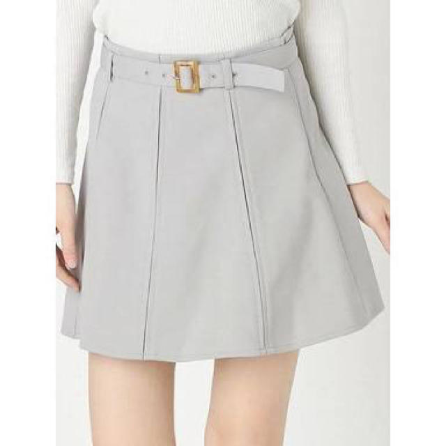 dazzlin(ダズリン)のマーブルバックルフレアスカート レディースのスカート(ミニスカート)の商品写真