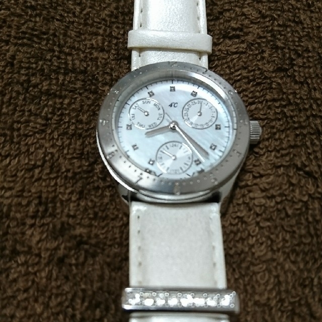 4℃(ヨンドシー)の4℃ レディース腕時計 レディースのファッション小物(腕時計)の商品写真