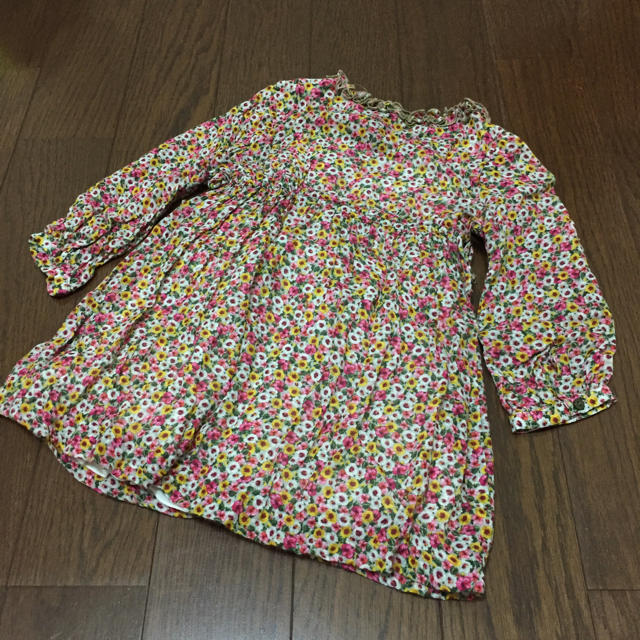 ZARA KIDS(ザラキッズ)のZara Kids ワンピース 98cm キッズ/ベビー/マタニティのキッズ服女の子用(90cm~)(ワンピース)の商品写真