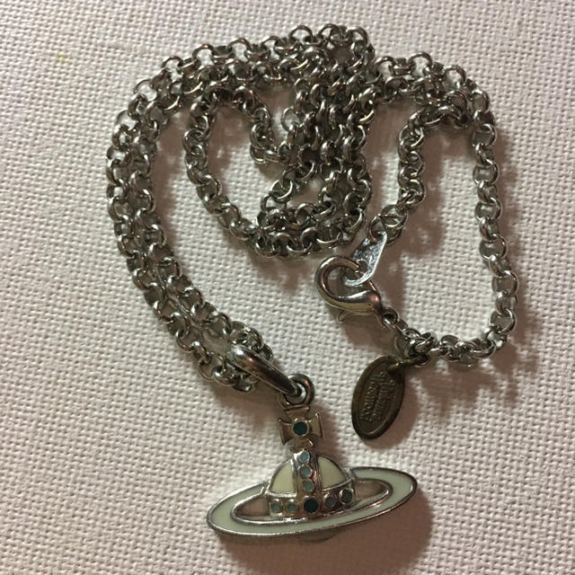 vivienne westwood エナメルオーブのネックレス used