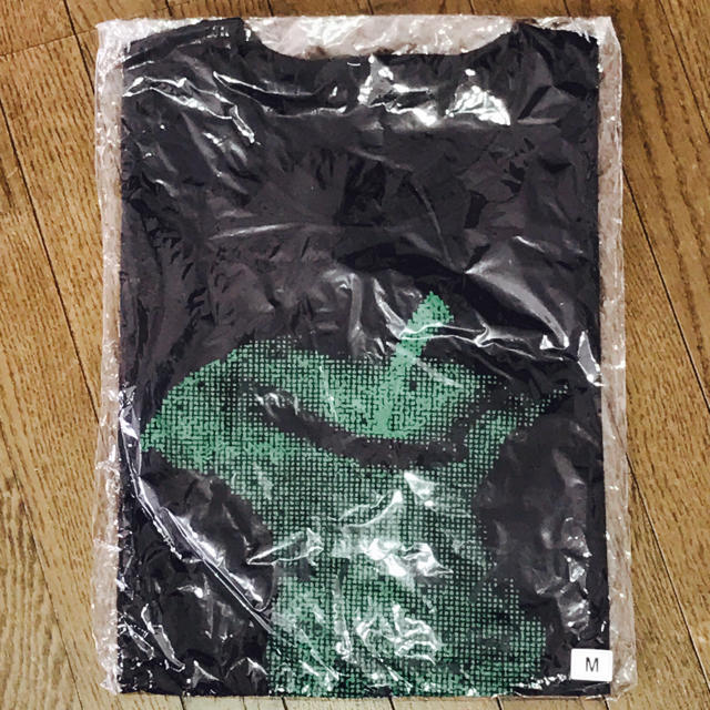 UVERworld(ウーバーワールド)のUVERworld Tシャツ エンタメ/ホビーのタレントグッズ(ミュージシャン)の商品写真