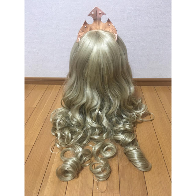 このまま購入可能】オーロラ姫風ウィッグ - メルカリ