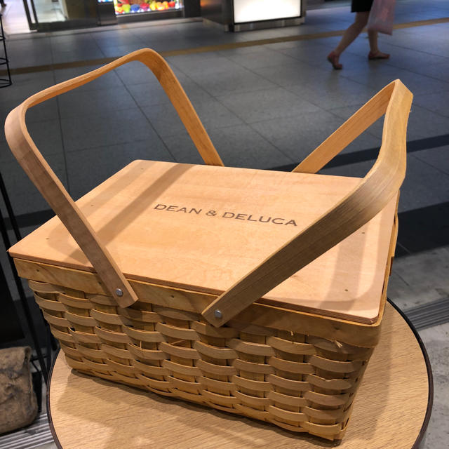 DEAN & DELUCA(ディーンアンドデルーカ)の（非売品）DEAN & DELUCA の木の編み上げかご インテリア/住まい/日用品のキッチン/食器(その他)の商品写真