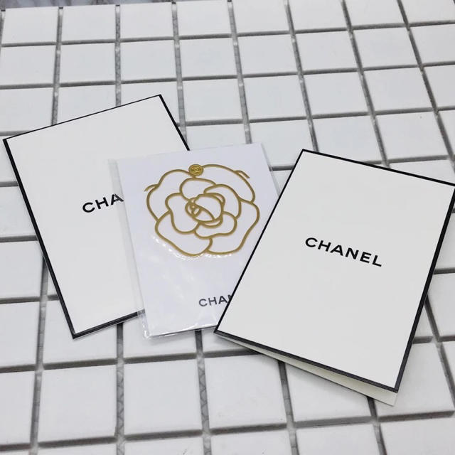 CHANEL(シャネル)のchanelシャネル ノベルティ しおり エンタメ/ホビーのコレクション(ノベルティグッズ)の商品写真